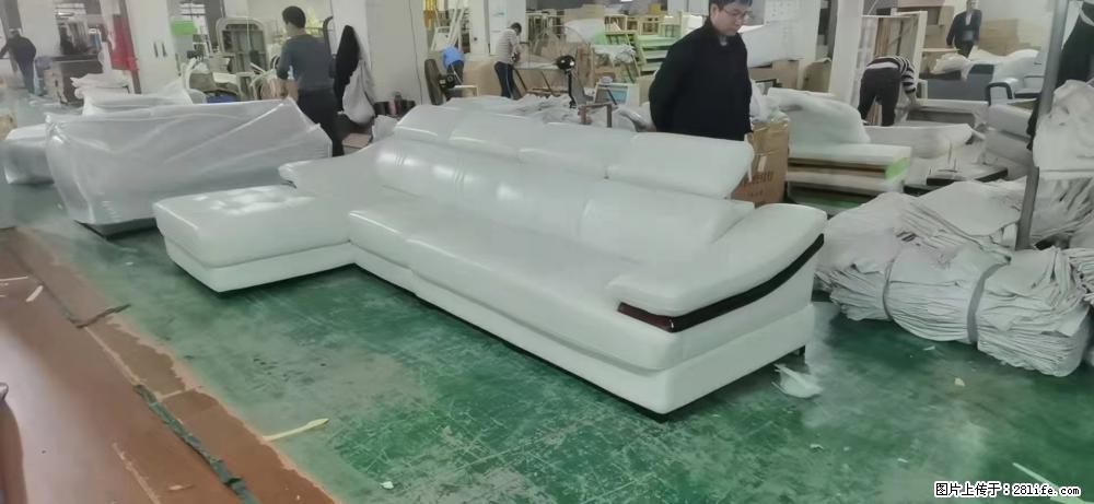 【大厂仿真皮沙发】实木框架,高回弹海绵45密度。全新包装,质量非常好,3.6米右贵妃 - 各类家具 - 居家生活 - 湘西分类信息 - 湘西28生活网 xiangxi.28life.com