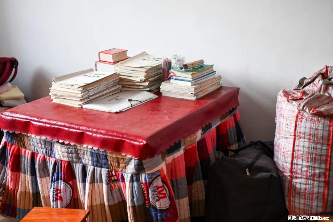 全网追的“扁担女孩”，找了一份暑假工，时薪12元 - 湘西生活资讯 - 湘西28生活网 xiangxi.28life.com